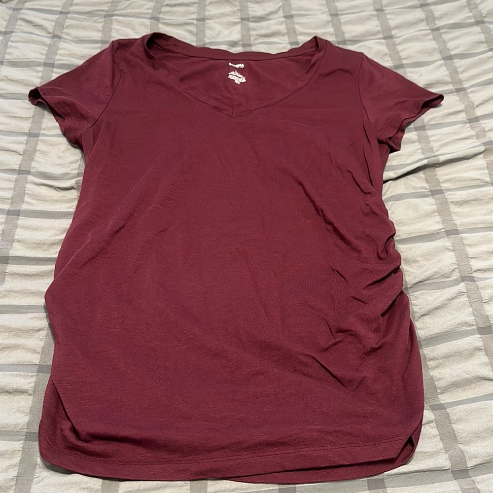Maternity tshirt